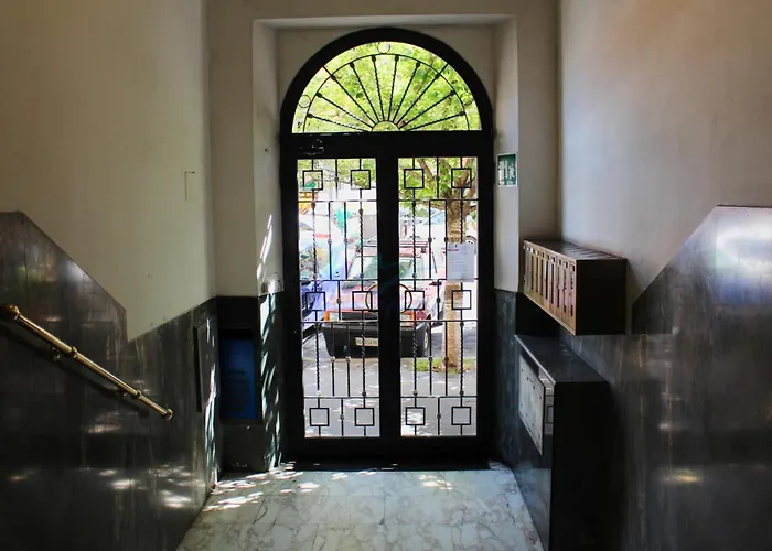 Your Perfect Getaway In Vatican Daire *